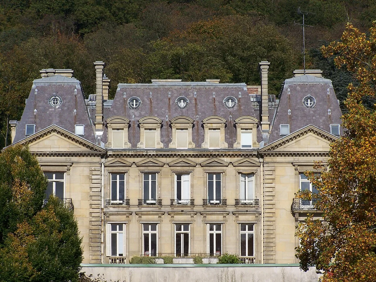 Château de Vilvert au centre de recherche INRAE de Jouy-en-Josas.